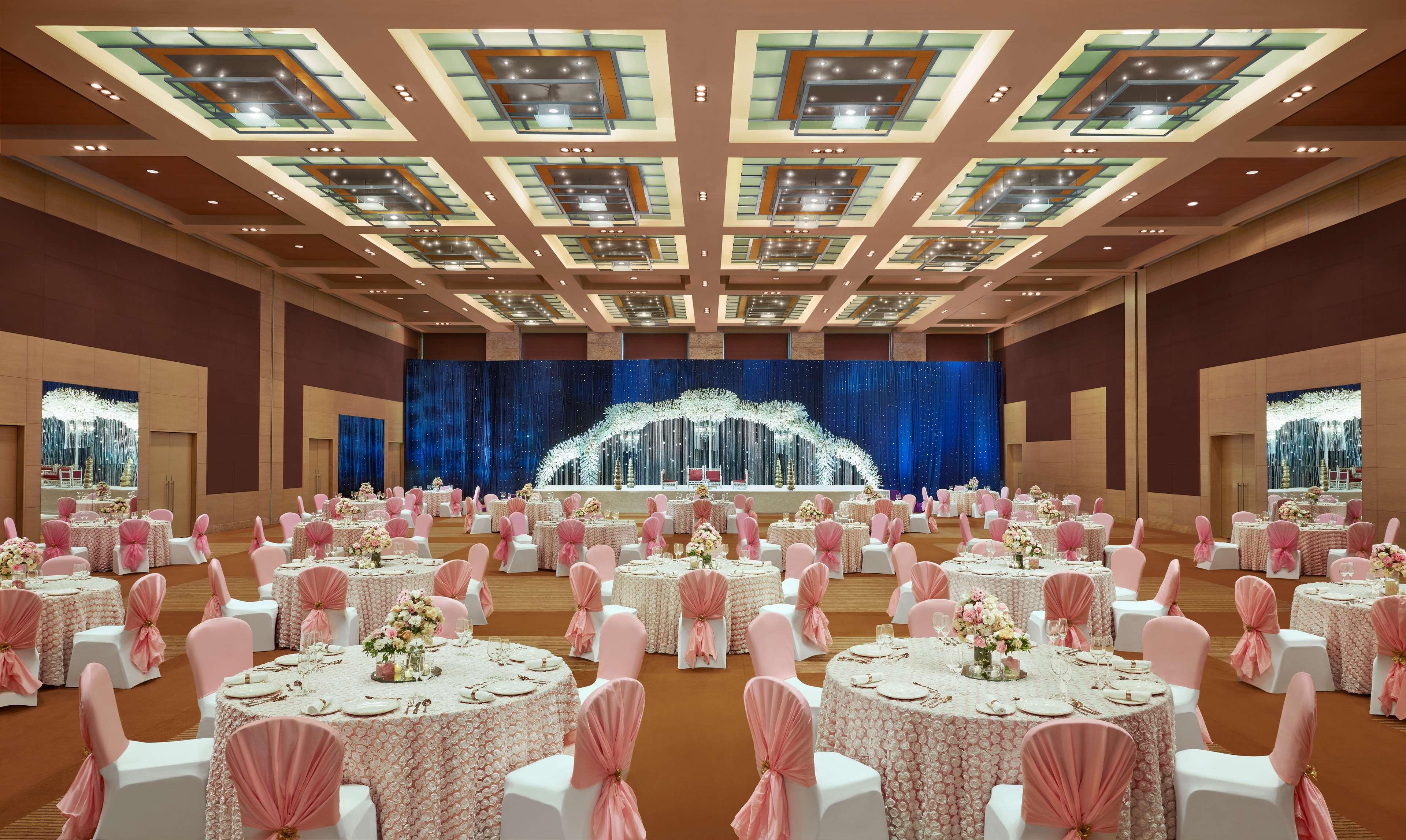 Grand Hyatt Mumbai Hotel And Residences Eksteriør bilde The Grand Ballroom