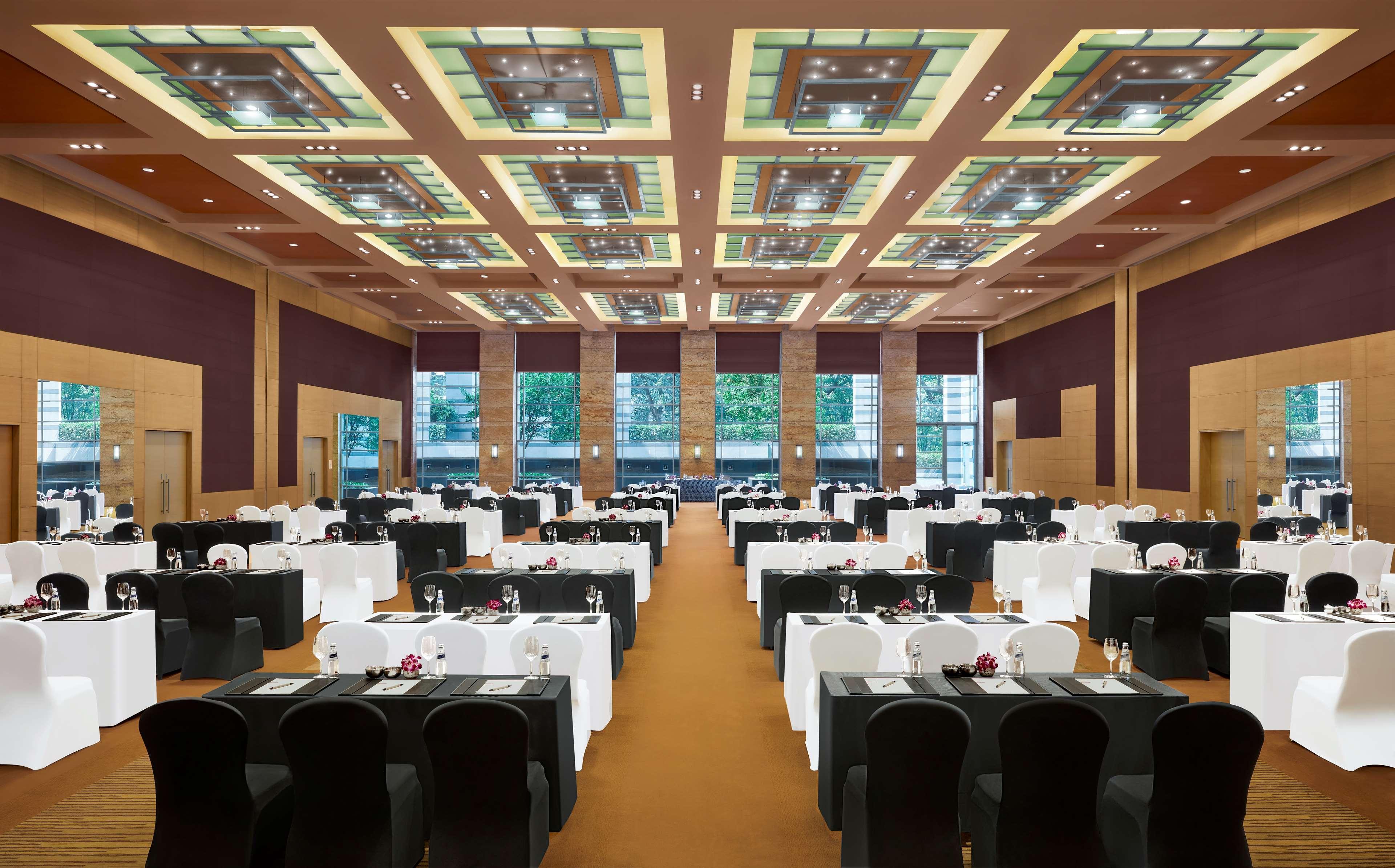 Grand Hyatt Mumbai Hotel And Residences Eksteriør bilde The Grand Ballroom