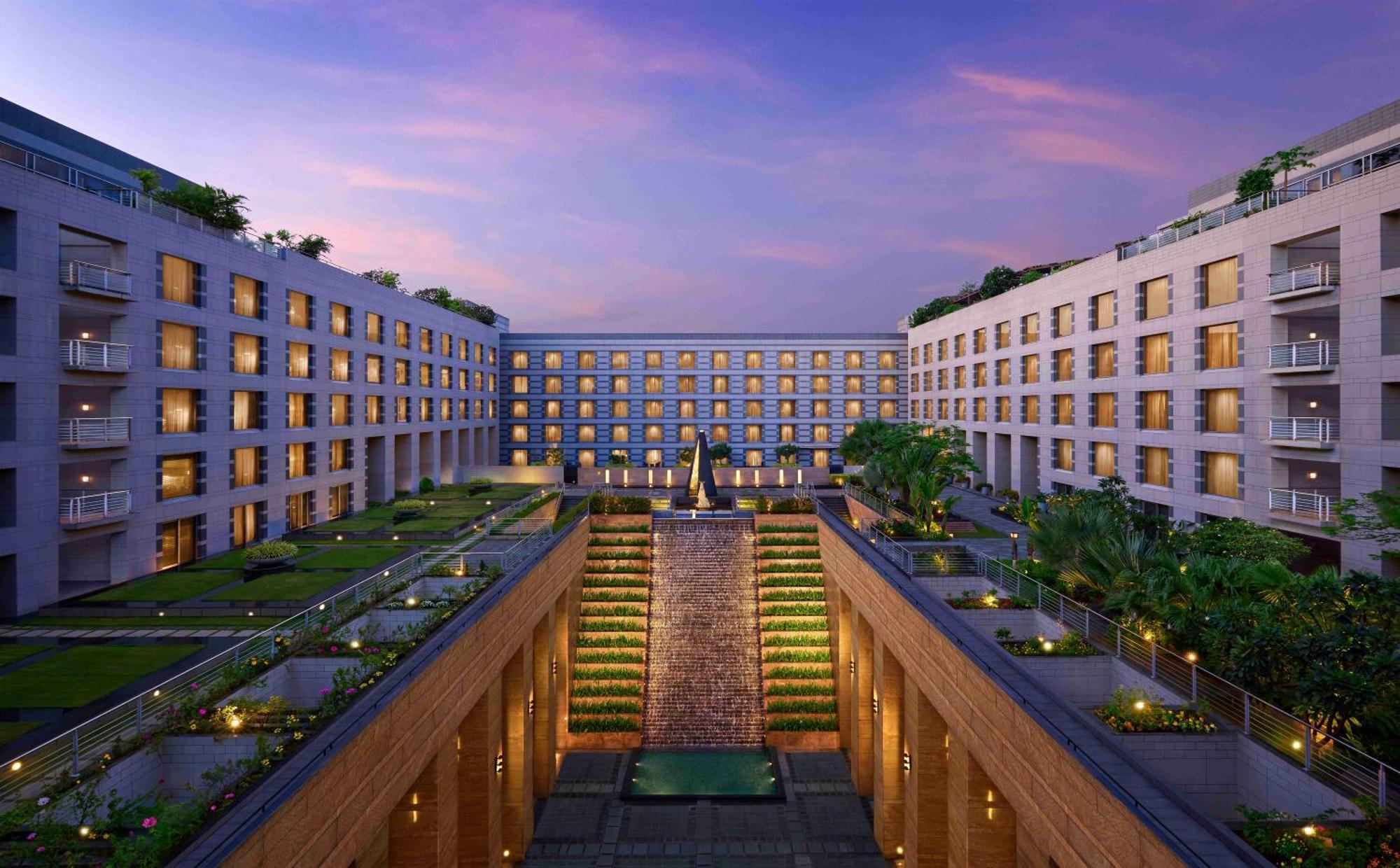 Grand Hyatt Mumbai Hotel And Residences Eksteriør bilde The Park, Hyderabad